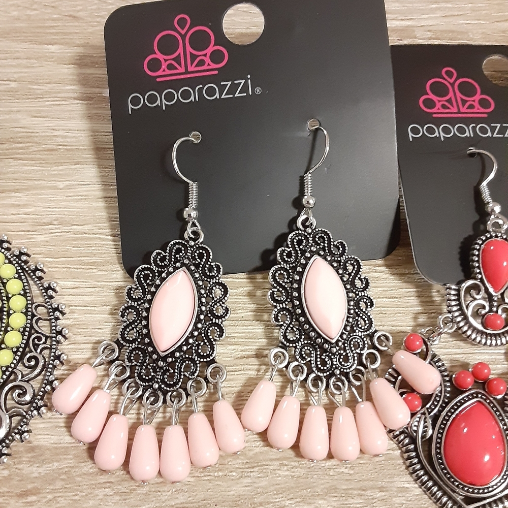 3 earrings bundle - Picture 6 of 7